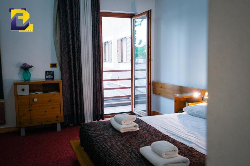 Hotel Bermon Tirana Exteriér fotografie
