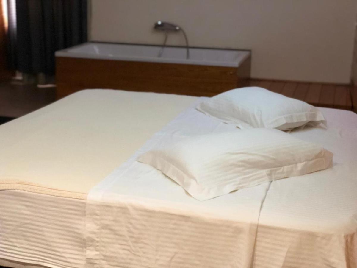 Hotel Bermon Tirana Exteriér fotografie